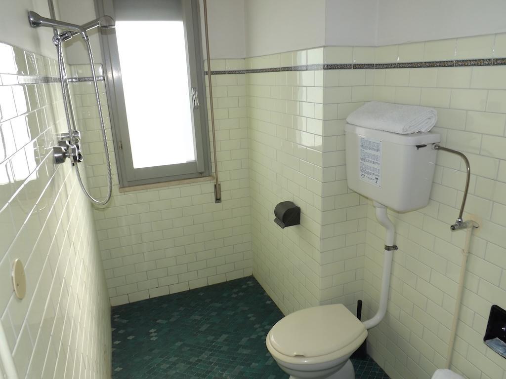 Hotel Danubio San Mauro Mare Ruang foto